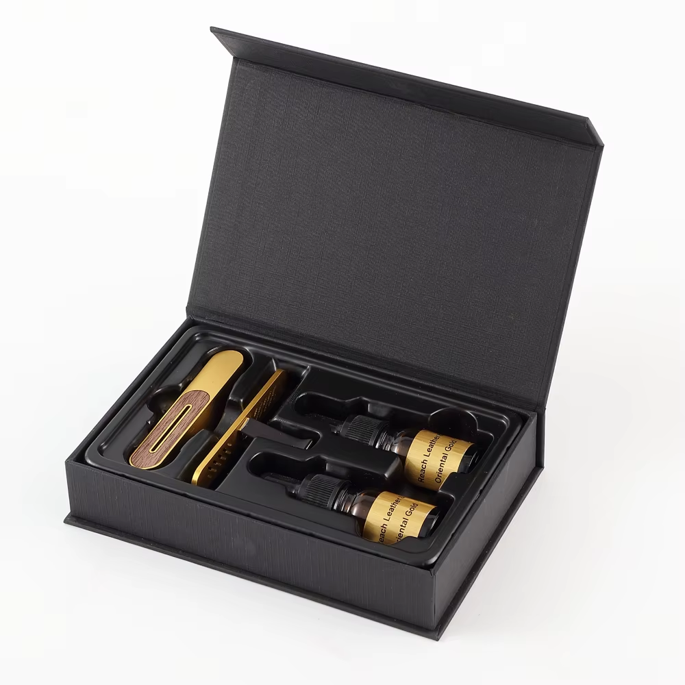 Parfum Auto Lux Grila Ventilatie, Carcasa Aliaj Aluminiu, 5ml, Cutie Cadou.